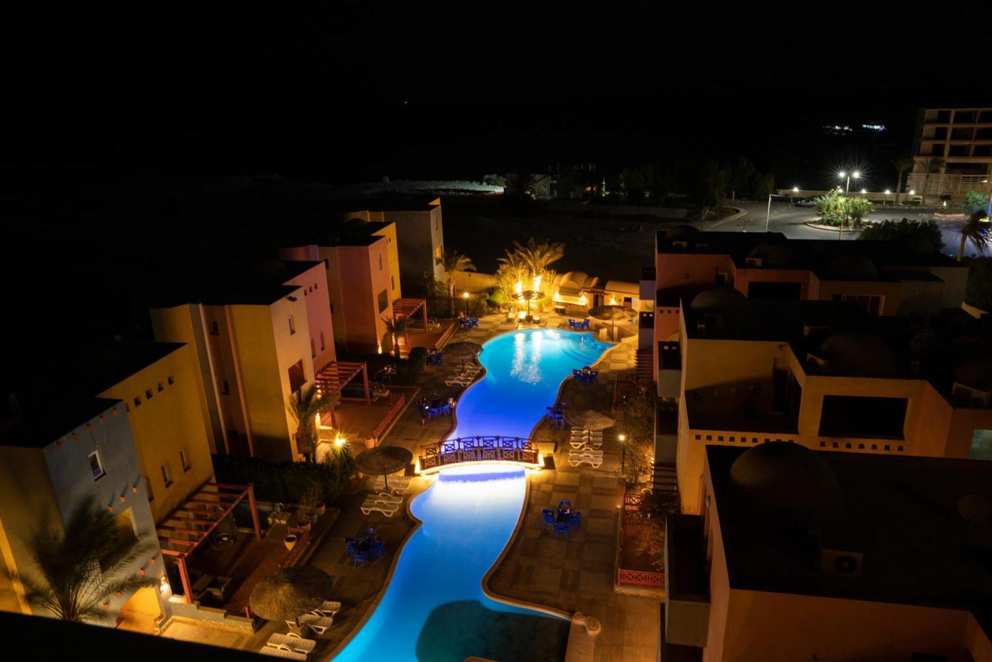 Al Dora Residence Suites Хургада Екстериор снимка