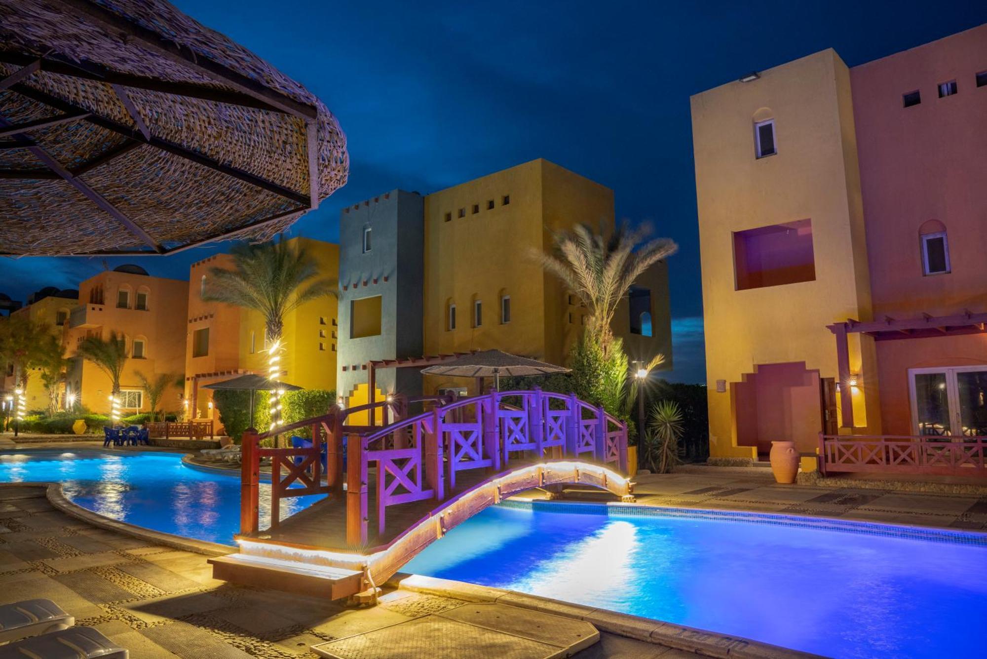 Al Dora Residence Suites Хургада Екстериор снимка