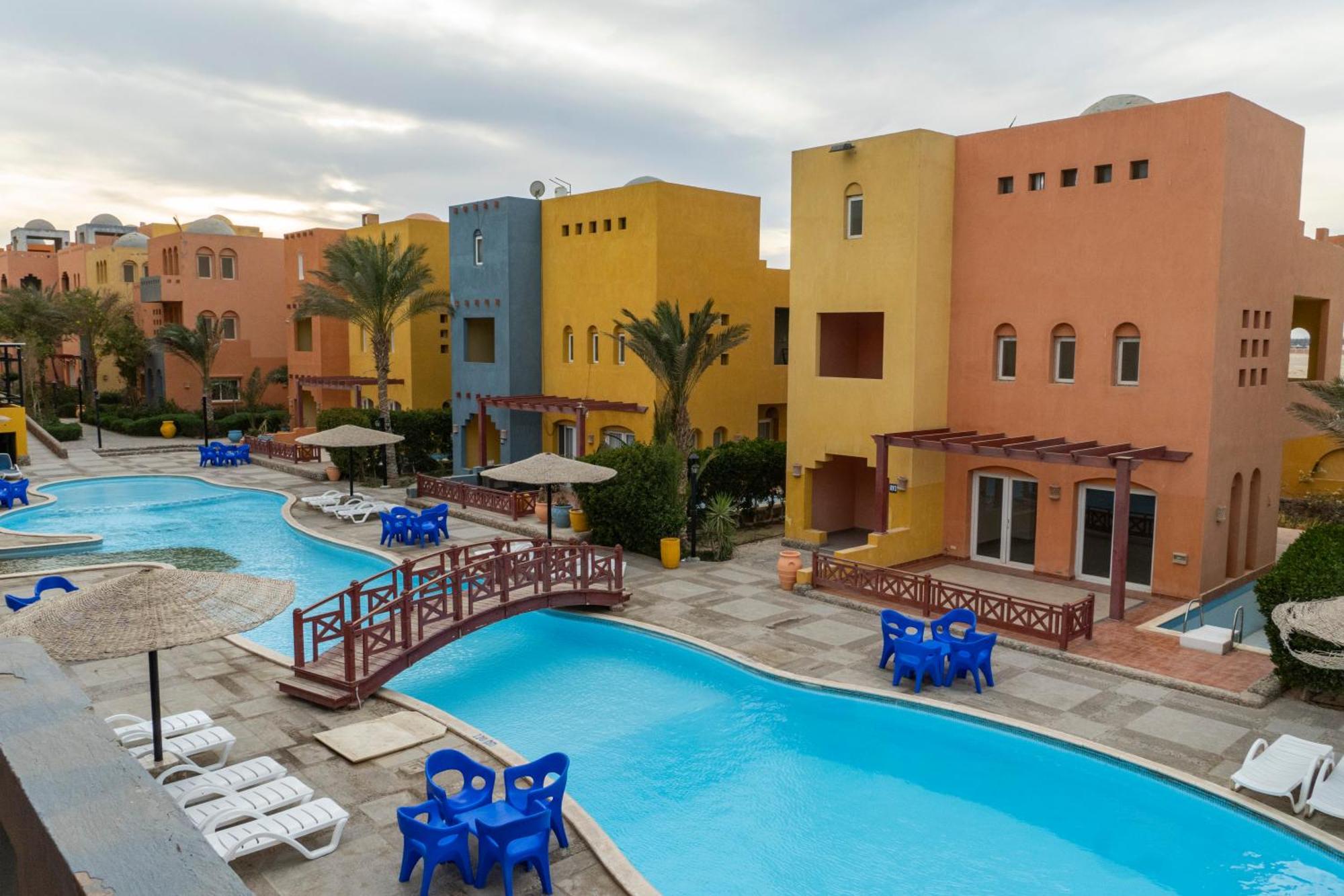 Al Dora Residence Suites Хургада Екстериор снимка
