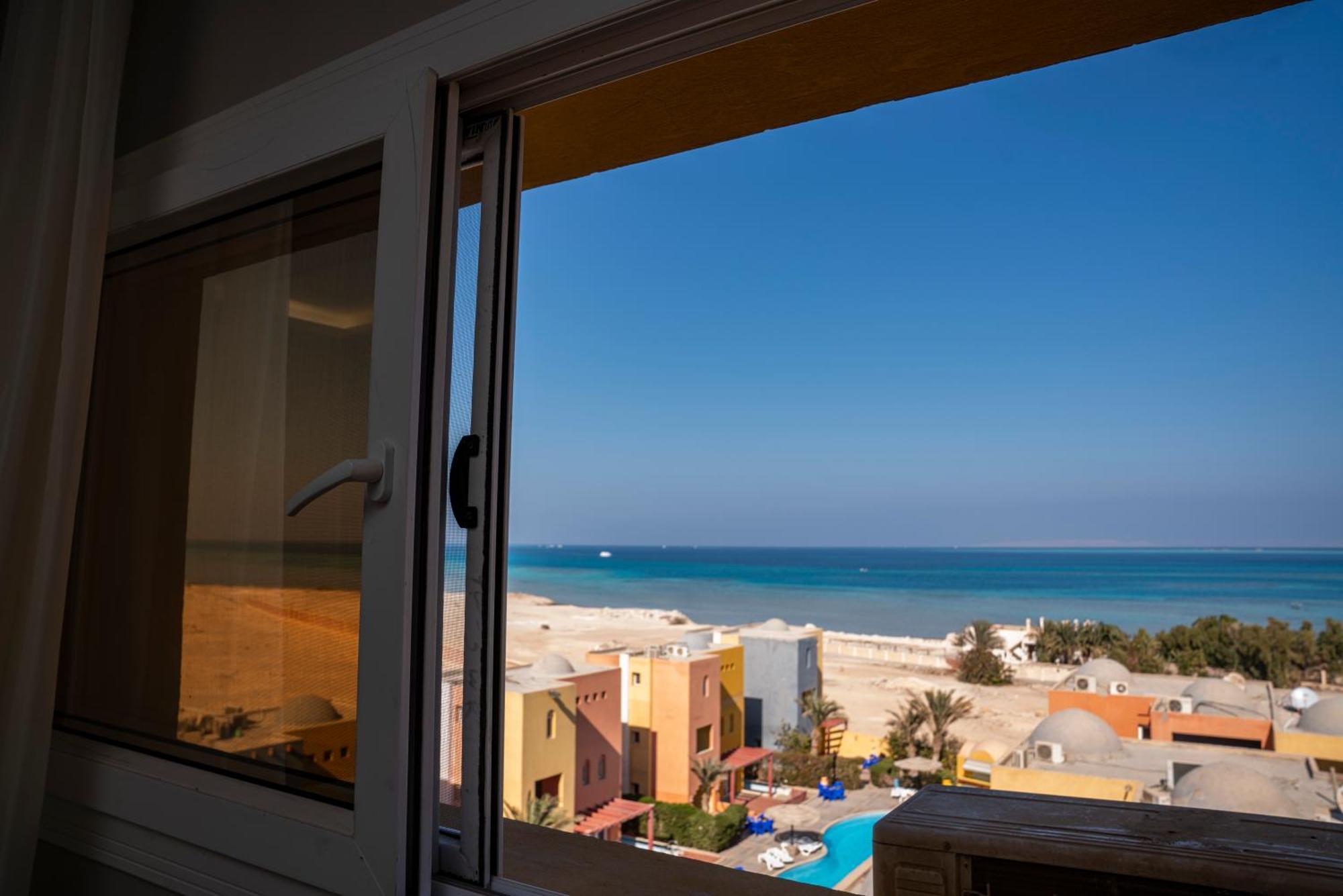 Al Dora Residence Suites Хургада Екстериор снимка